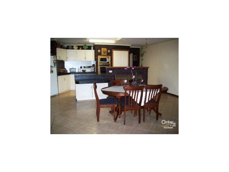 62 Swanstone Street, Collie WA 6225