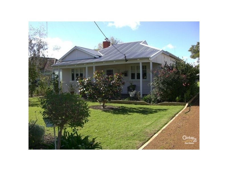 38 Harper Street, Harvey WA 6220