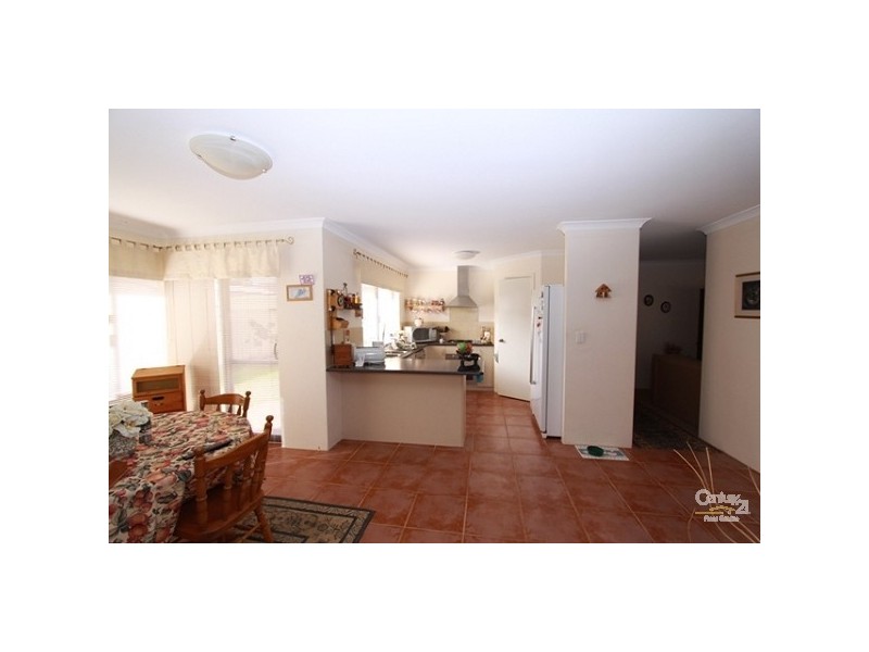 24 Casson Street, Dalyellup WA 6230