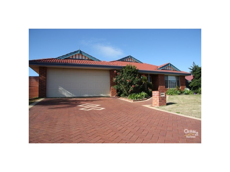 30 Barton Drive, Australind WA 6233
