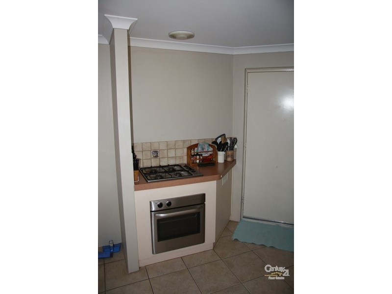 30 Barton Drive, Australind WA 6233