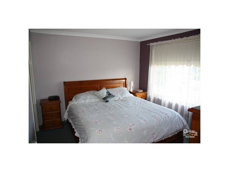 30 Barton Drive, Australind WA 6233