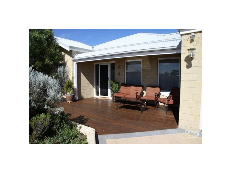 14 Cambria Road, Dalyellup WA 6230