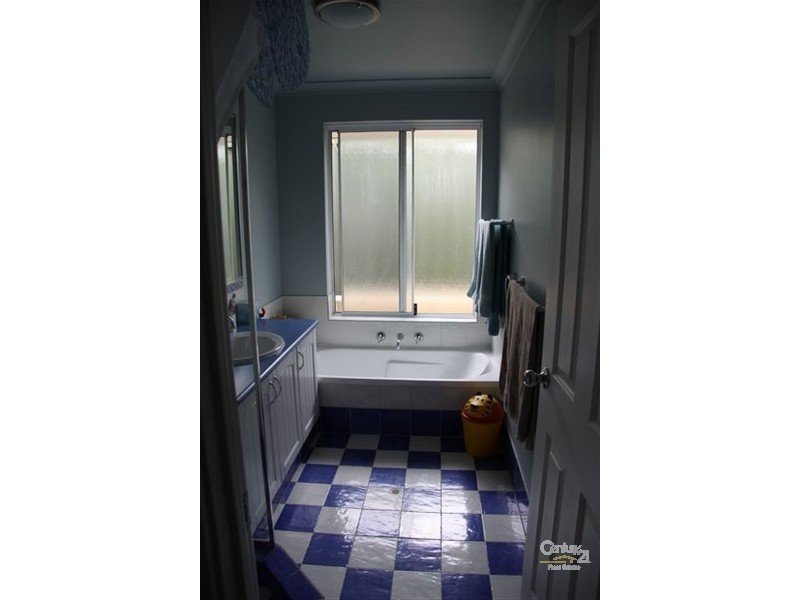 14 Cambria Road, Dalyellup WA 6230