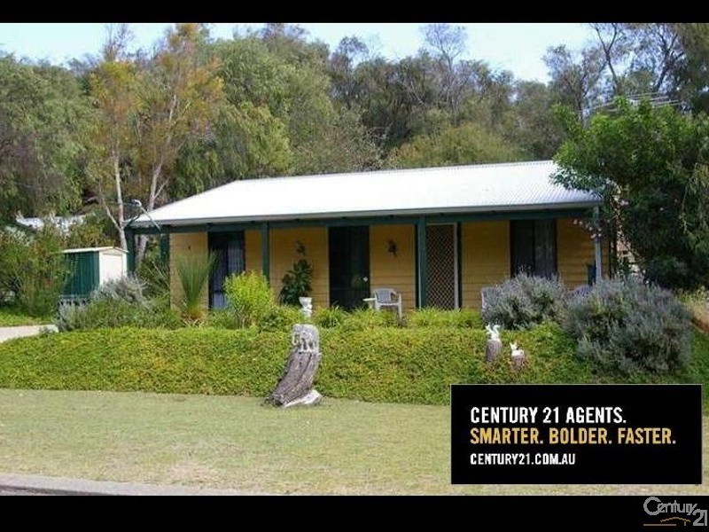 4 Hideaway Vale, Preston Beach WA 6215