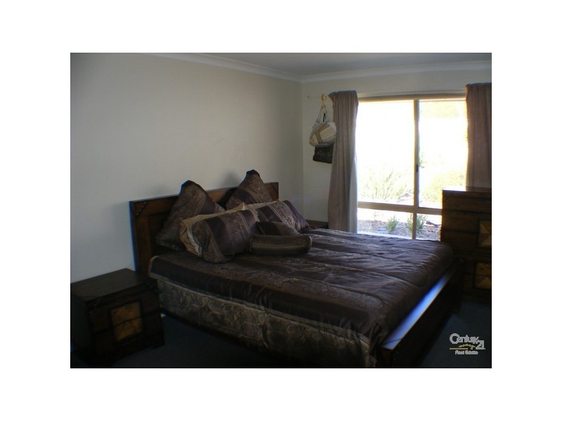 17a Sunburst Grove, Collie WA 6225