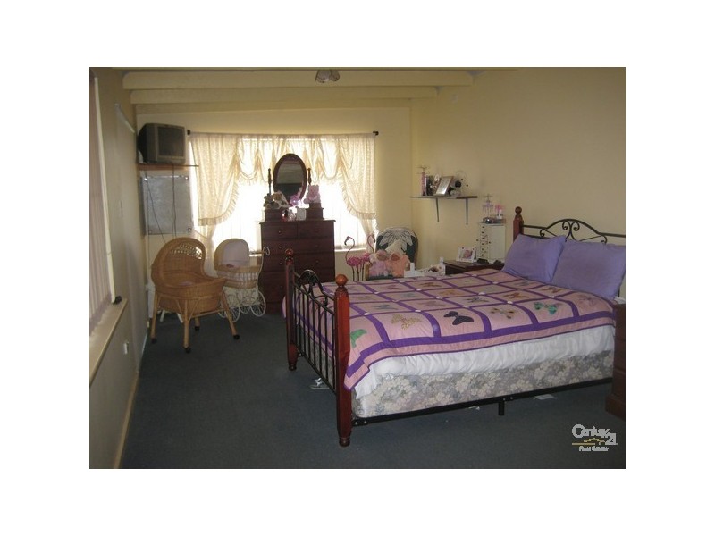 88 Herbert Road, Harvey WA 6220