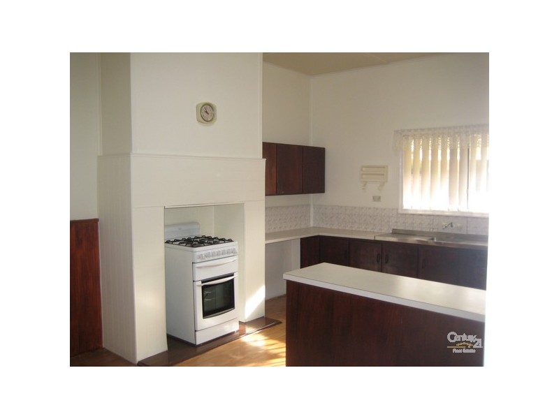 58 Young Street, Harvey WA 6220