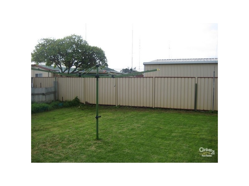 58 Young Street, Harvey WA 6220