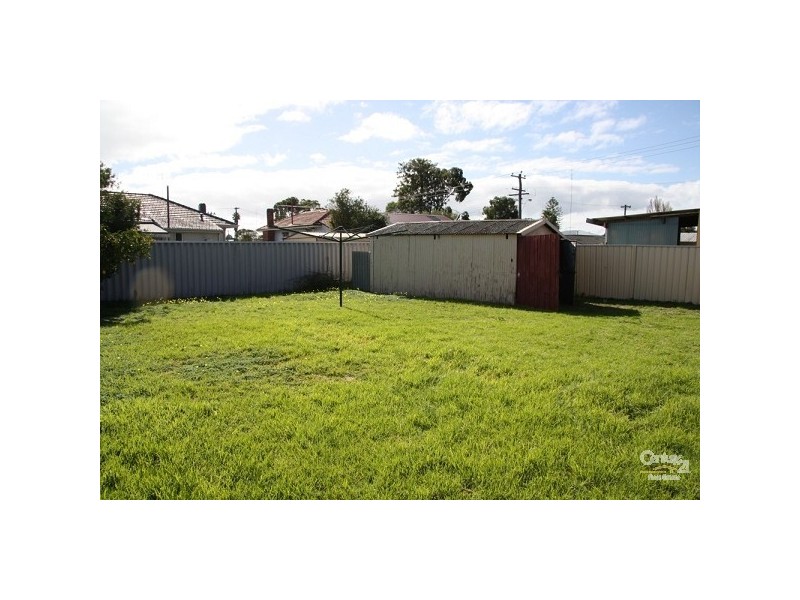 16 Mouarn Street, Carey Park WA 6230