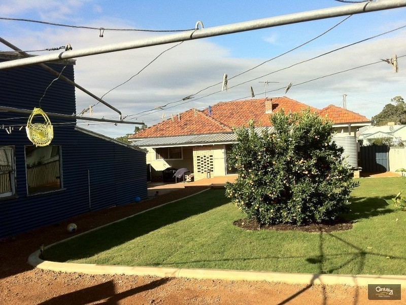 74 Ogden Street, Collie WA 6225