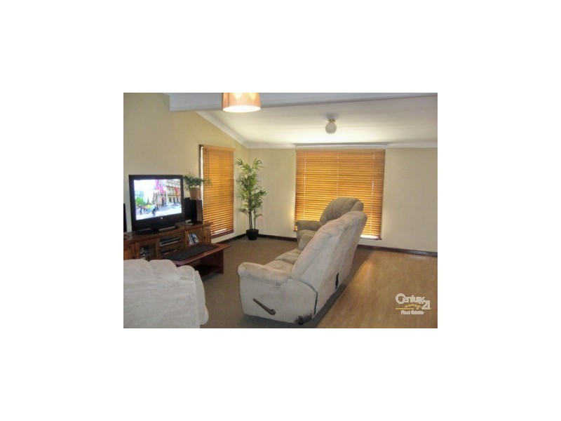 27 McKinley Street, Collie WA 6225