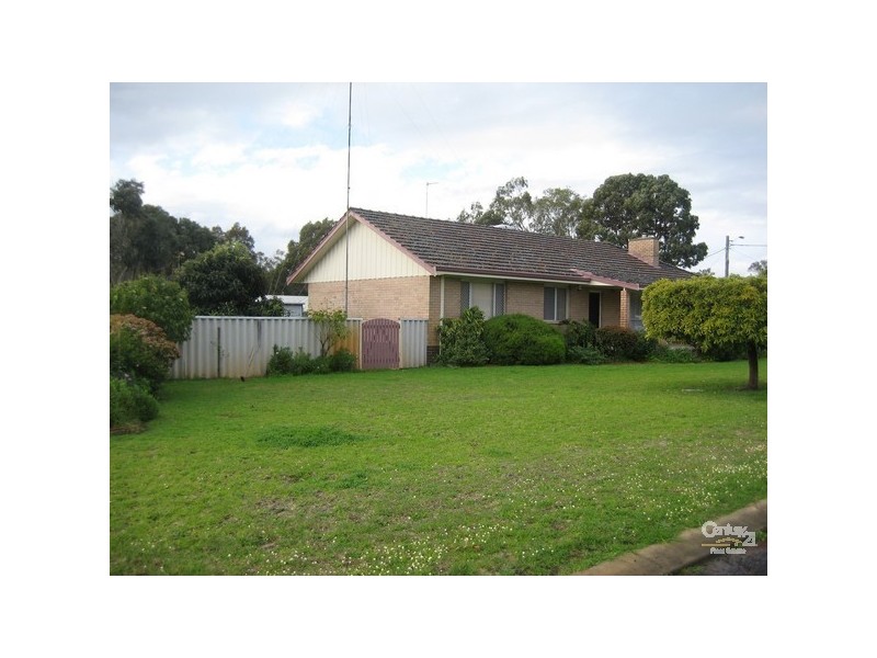 19 Merriedale Crescent, Harvey WA 6220