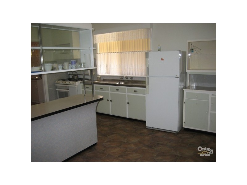 19 Merriedale Crescent, Harvey WA 6220