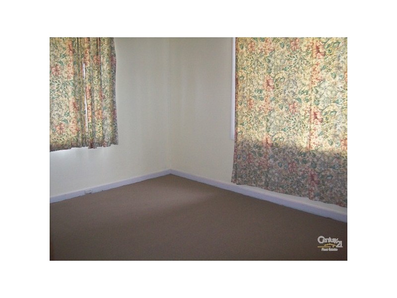 11 Cable Street, Collie WA 6225