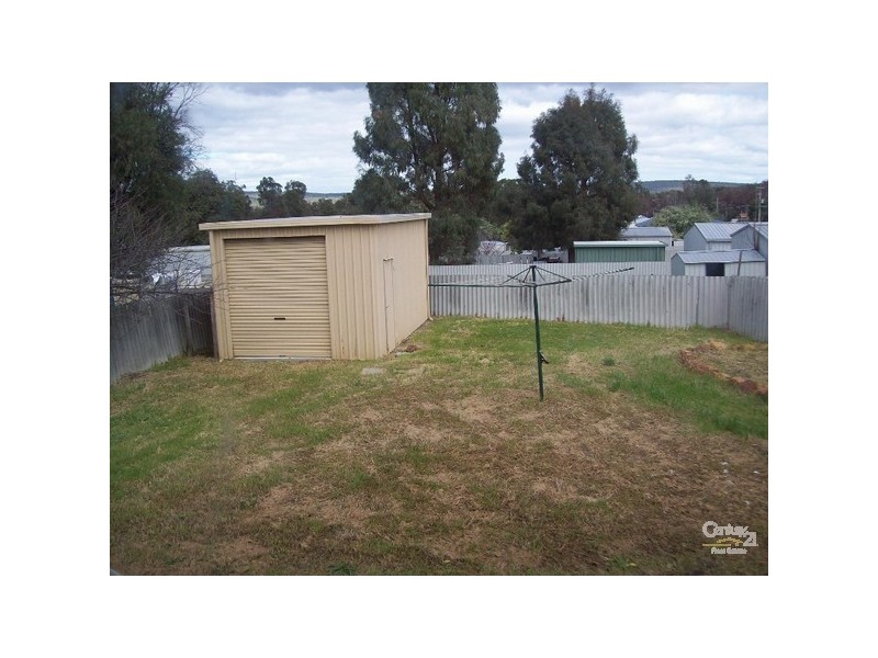 11 Cable Street, Collie WA 6225