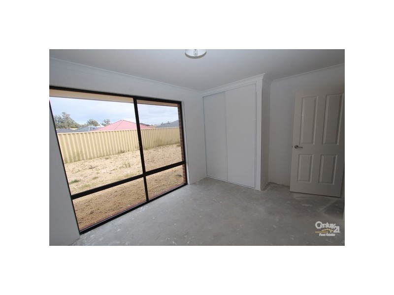 144 Hornibrook Road, Dalyellup WA 6230