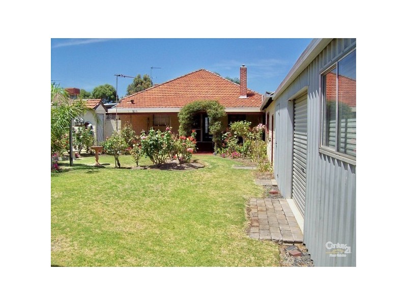 94 Coombes Street, Collie WA 6225