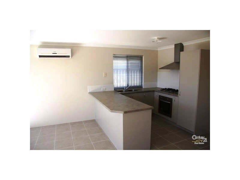 28 Break O Day, Australind WA 6233