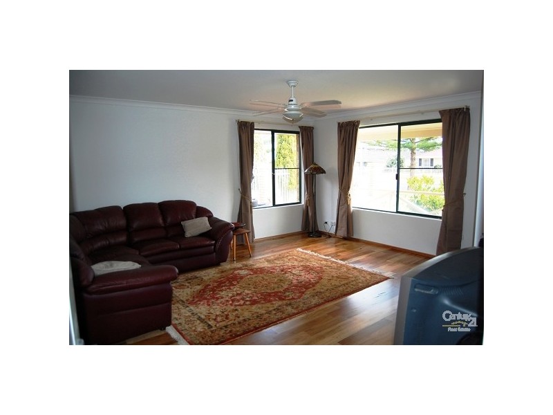 131 Travers Drive, Australind WA 6233