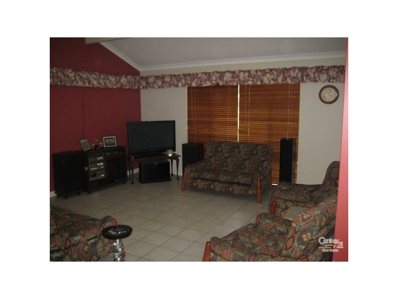 10 Roesner Road, Harvey WA 6220