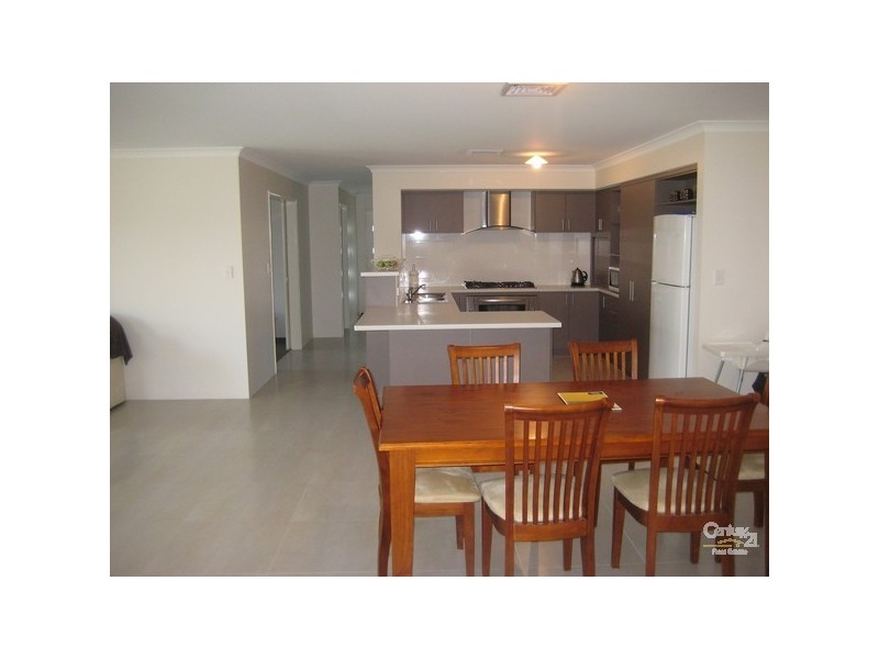 14 Jacobs Drive, Harvey WA 6220