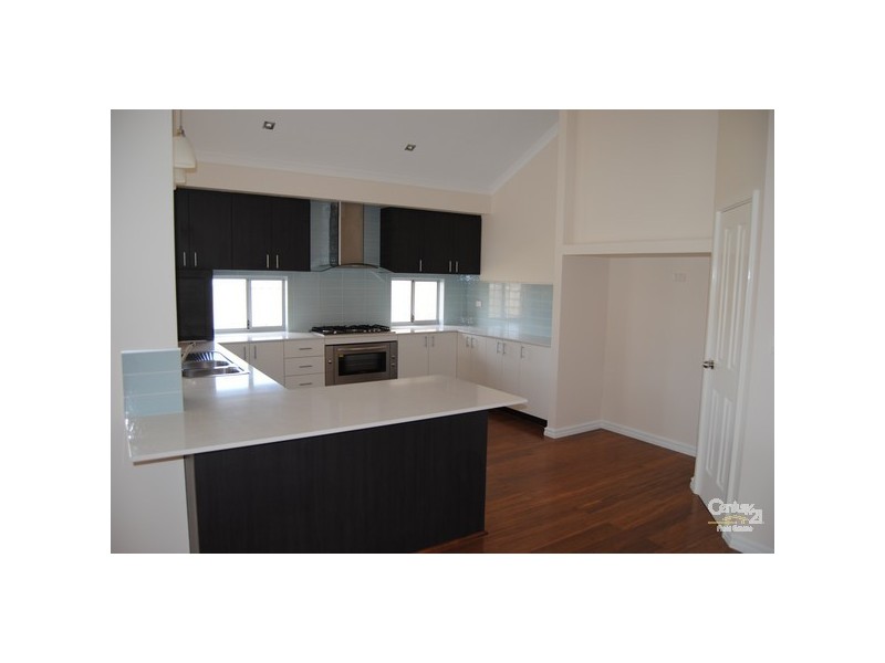 19 Lapwing Road, Dalyellup WA 6230