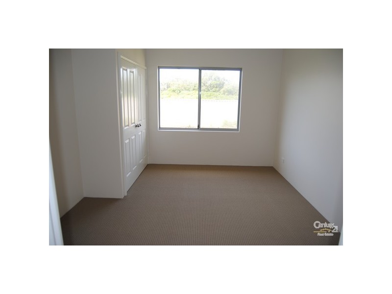 19 Lapwing Road, Dalyellup WA 6230