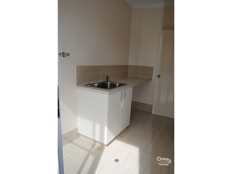 19 Lapwing Road, Dalyellup WA 6230