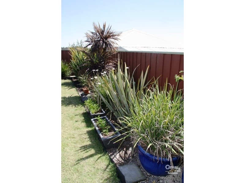 69 Glenfield Drive, Australind WA 6233