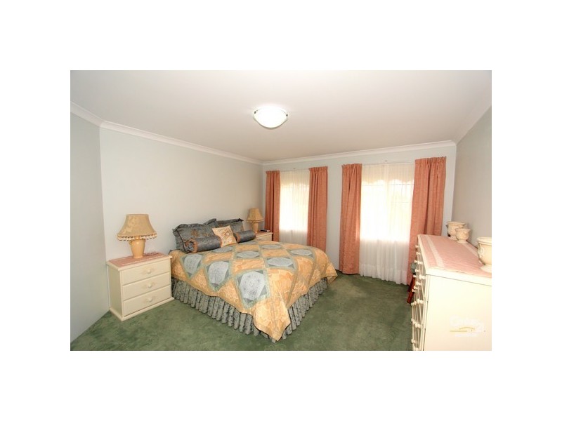 6 Peridot Street, Dalyellup WA 6230