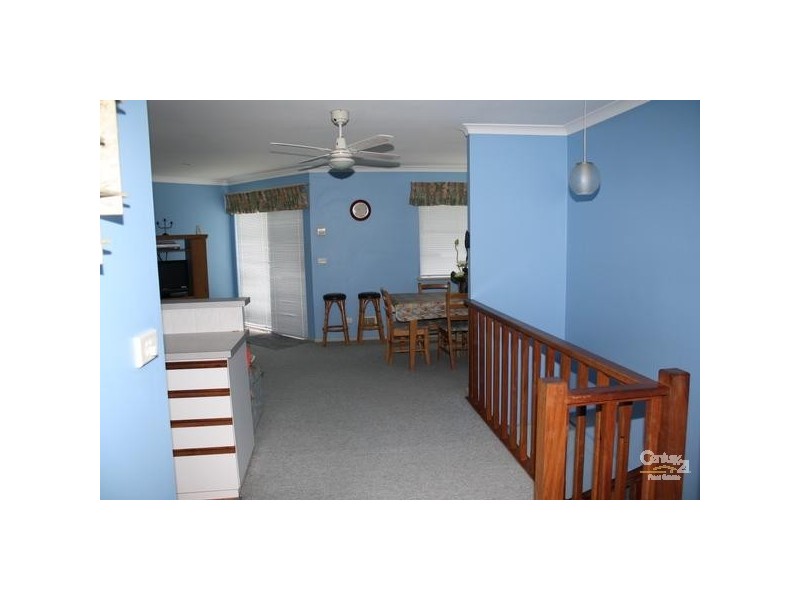 2/12 Holywell Street, Bunbury WA 6230
