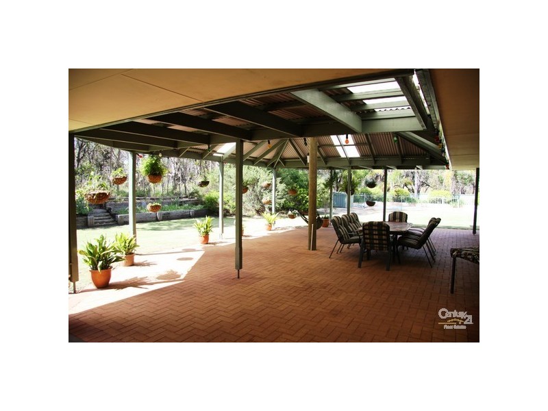 21 Australind Road, Leschenault WA 6233