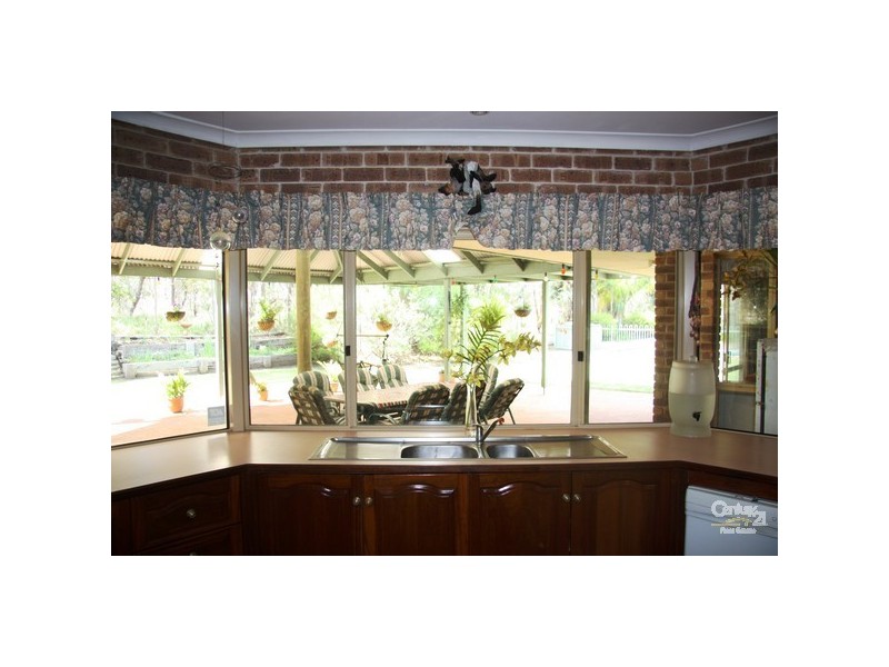 21 Australind Road, Leschenault WA 6233