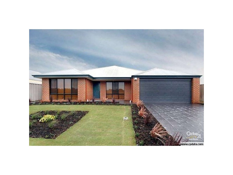 35 Edwinstone Close, Dalyellup WA 6230