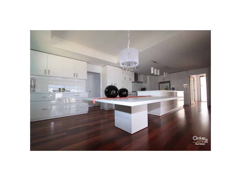 22 Diamond Street, Dalyellup WA 6230