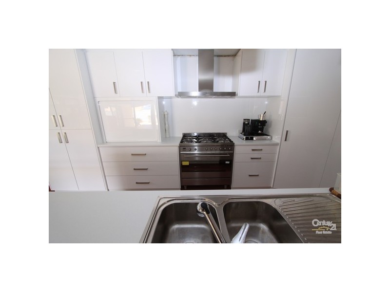 22 Diamond Street, Dalyellup WA 6230