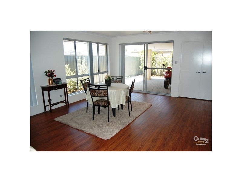 8 Fantail Loop, Eaton WA 6232