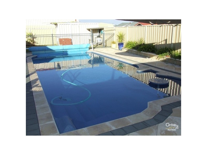 24 Perendale Loop, Eaton WA 6232