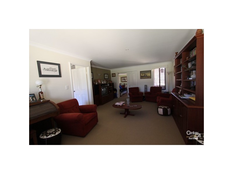 296 Norton Promenade, Dalyellup WA 6230