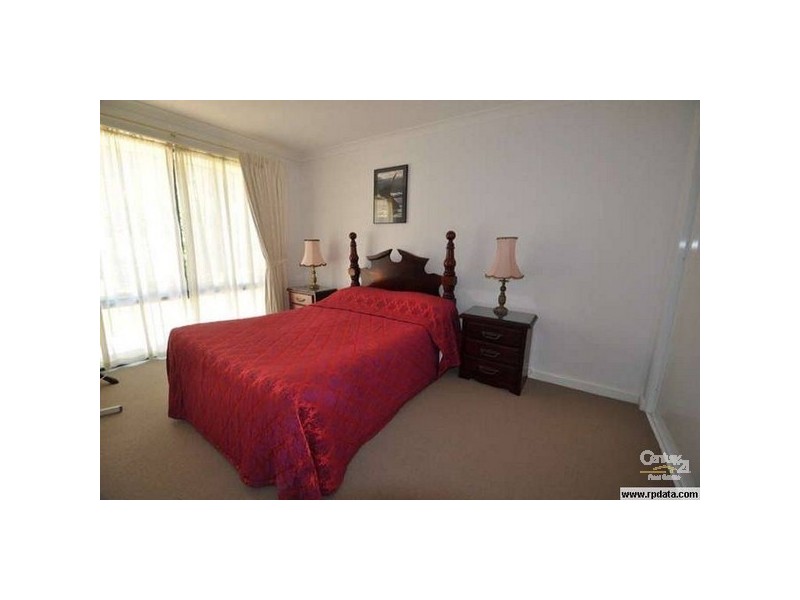 296 Norton Promenade, Dalyellup WA 6230