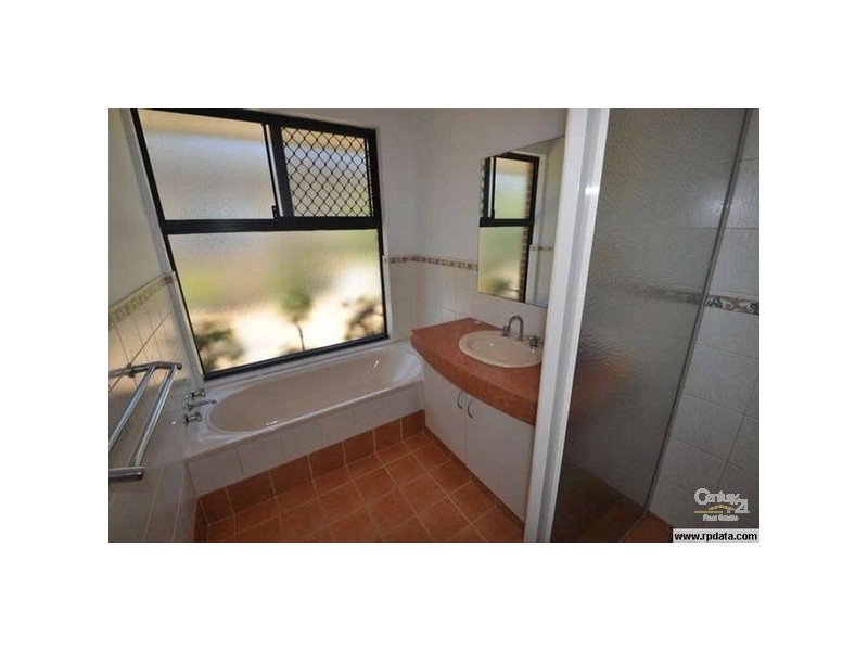 296 Norton Promenade, Dalyellup WA 6230