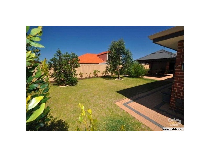 296 Norton Promenade, Dalyellup WA 6230