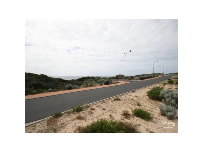 325 Norton Promenade, Dalyellup WA 6230