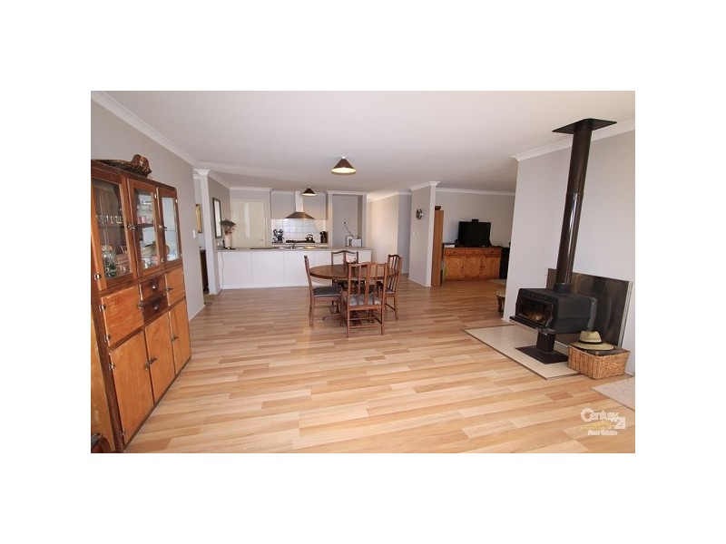 6 Frollet Way, Dalyellup WA 6230