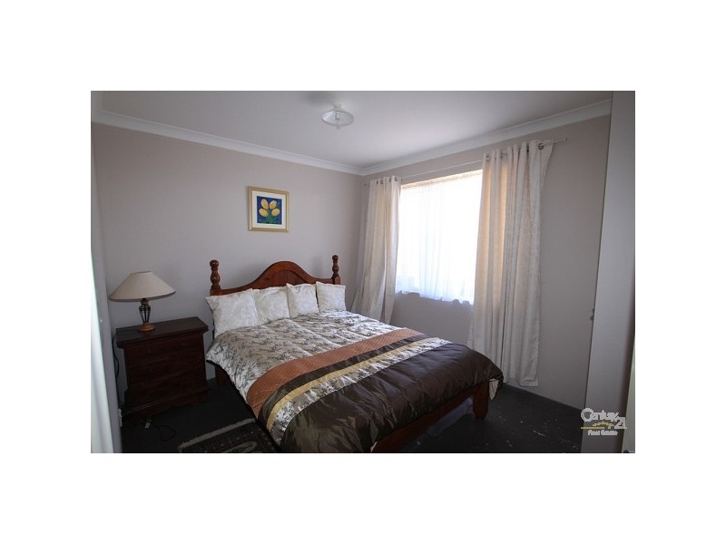6 Frollet Way, Dalyellup WA 6230
