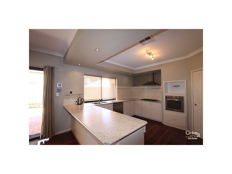4 Jade Crescent, Dalyellup WA 6230