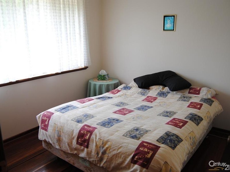 9 Wildflower Way, Leschenault WA 6233