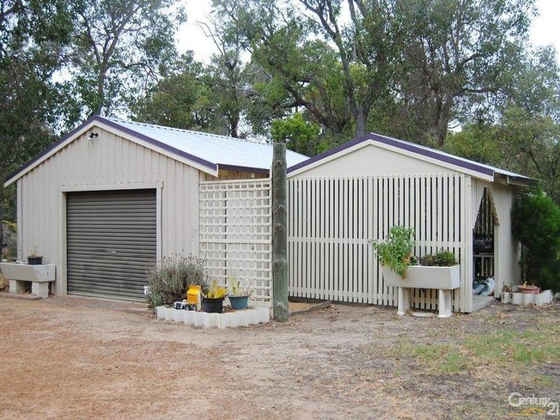 9 Wildflower Way, Leschenault WA 6233