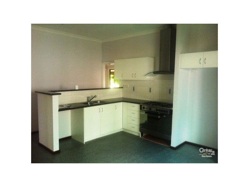 25 Deakin Street, Collie WA 6225